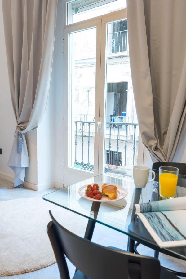 Acogedor Apartamento En Pleno Centro De Malaga By Sharingco Apartment Екстериор снимка
