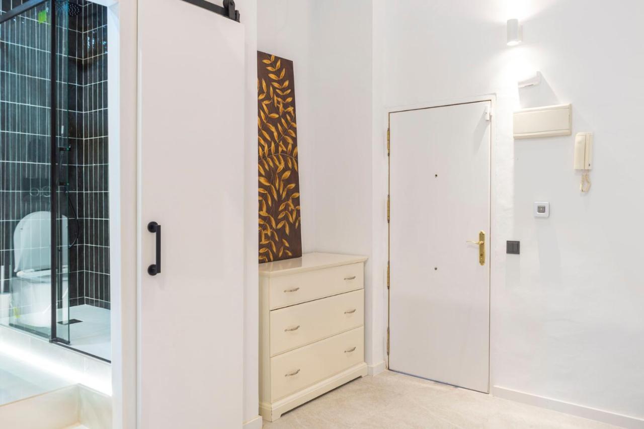 Acogedor Apartamento En Pleno Centro De Malaga By Sharingco Apartment Екстериор снимка