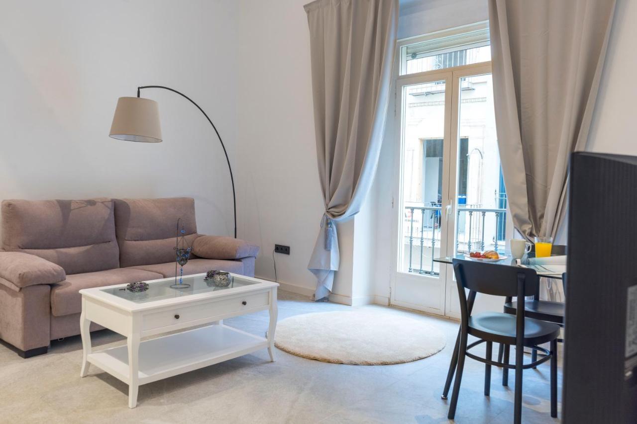 Acogedor Apartamento En Pleno Centro De Malaga By Sharingco Apartment Екстериор снимка